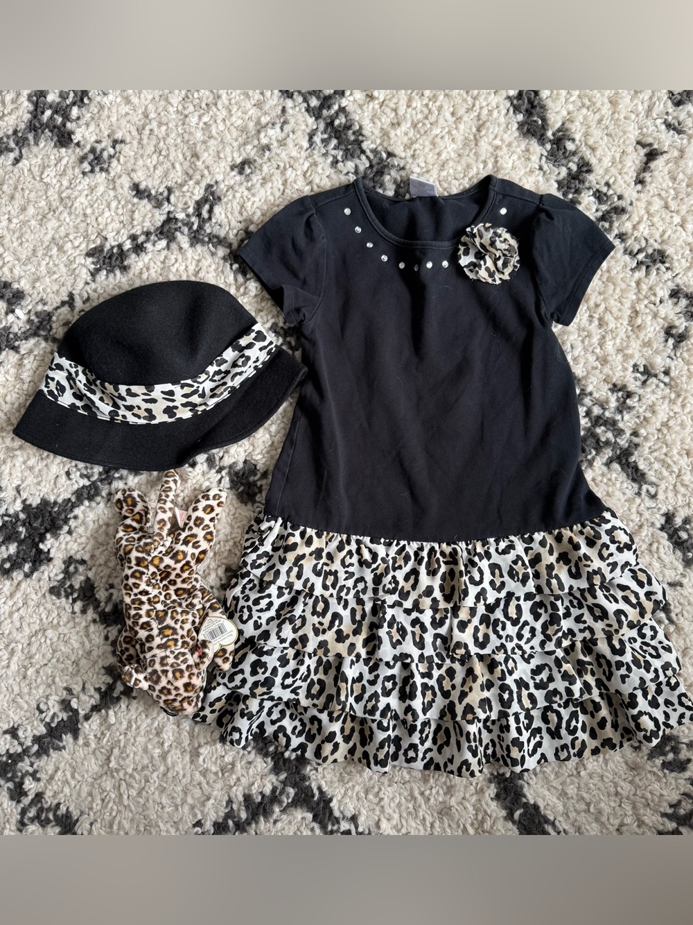 Gymboree Black and Leopard Print Kids Dress Size 5